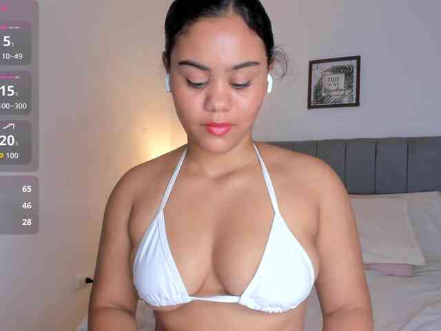 lia-williams webcam
