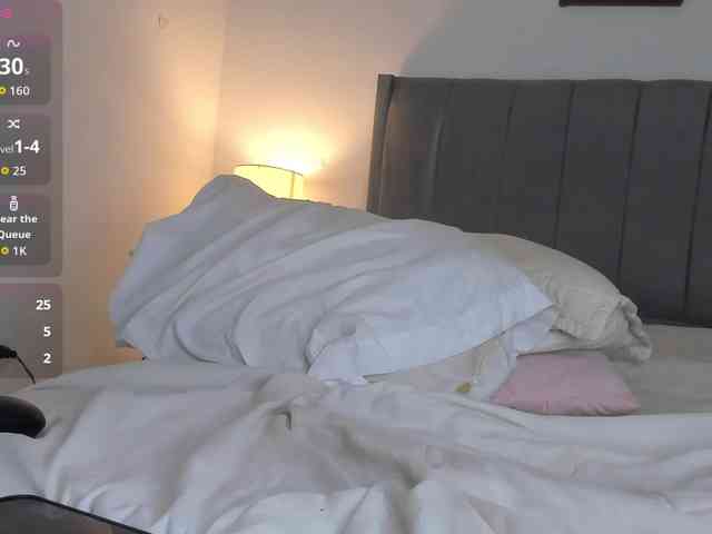lia-williams webcam