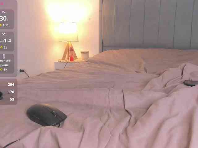 lia-williams webcam