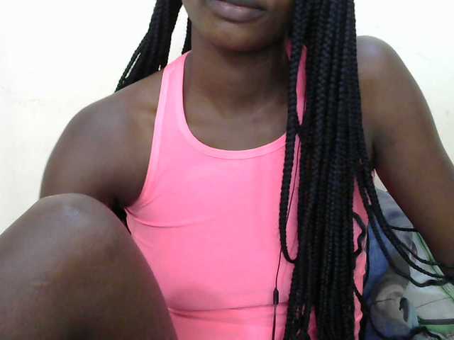 Sexypussie live webcam show