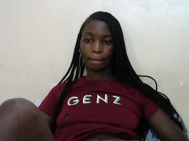 Sexypussie live cam on BongaCams