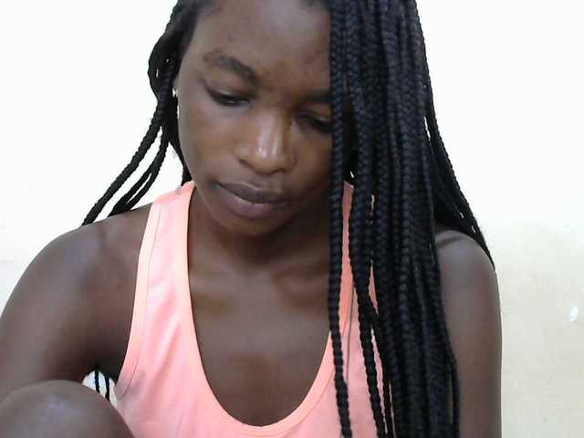 Sexypussie live webcam show