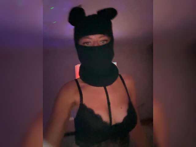 Juchka089 live webcam show