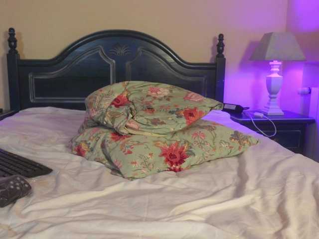 Milagoddesss live webcam show