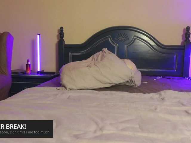 Milagoddesss live cam on BongaCams