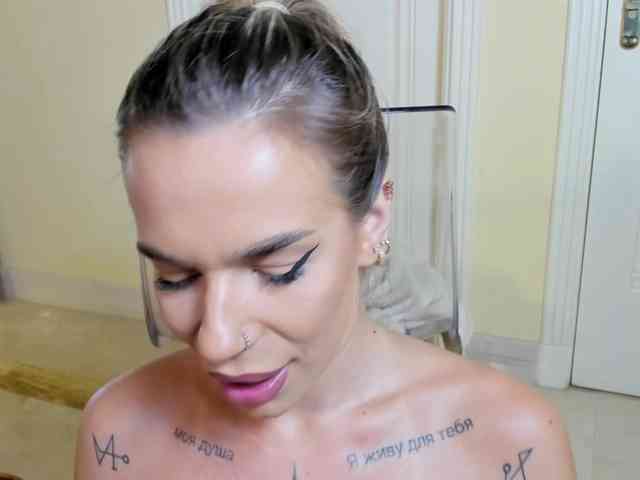 Milagoddesss webcam