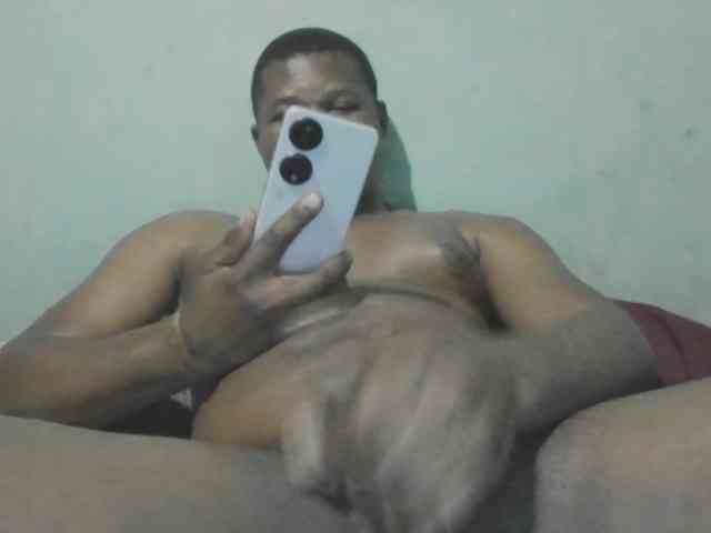 Pusslickermzulu1... Live Webcam on BongaCams
