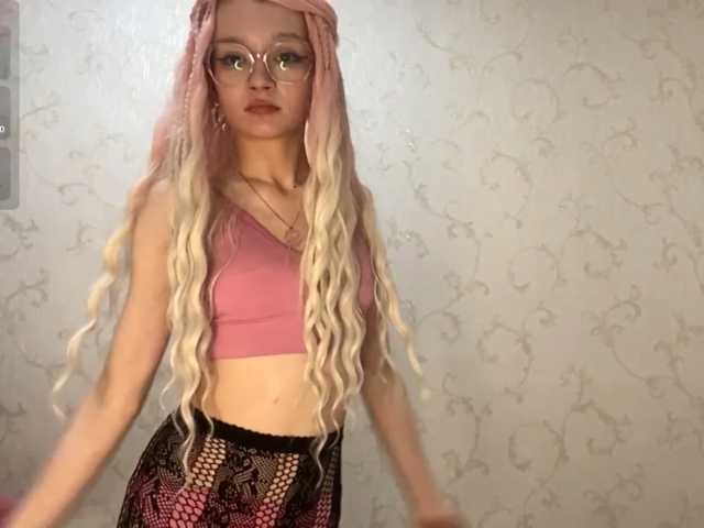 JorniChou live cam on BongaCams