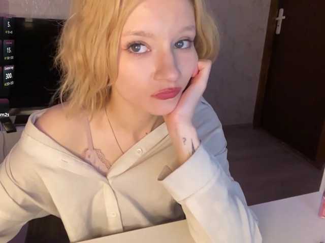 JorniChou live cam on BongaCams