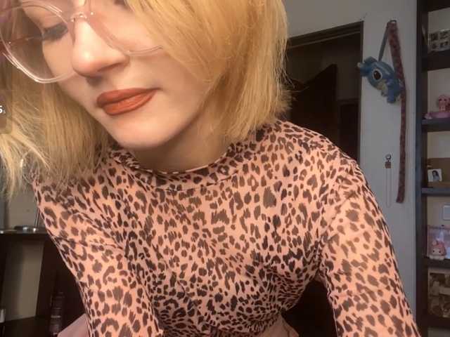 JorniChou live cam on BongaCams
