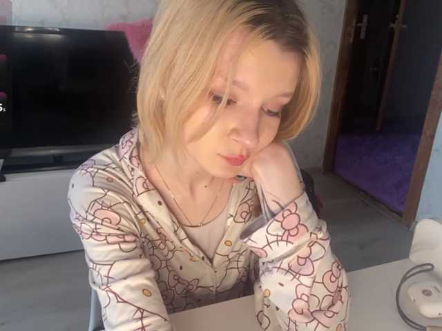 JorniChou live cam on BongaCams