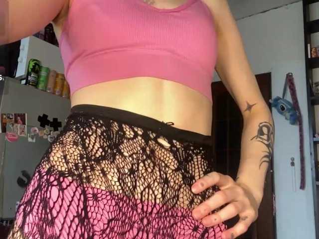 JorniChou live cam on BongaCams