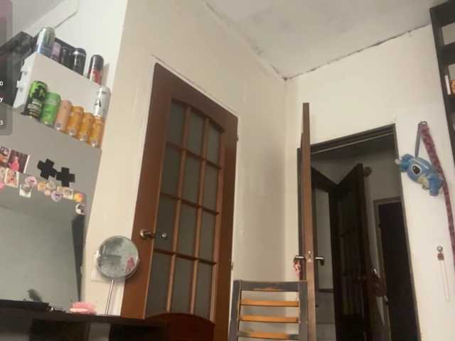 JorniChou live cam on BongaCams