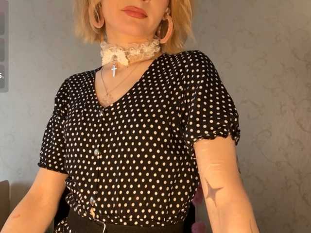 JorniChou live cam on BongaCams