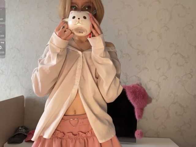 JorniChou live cam on BongaCams