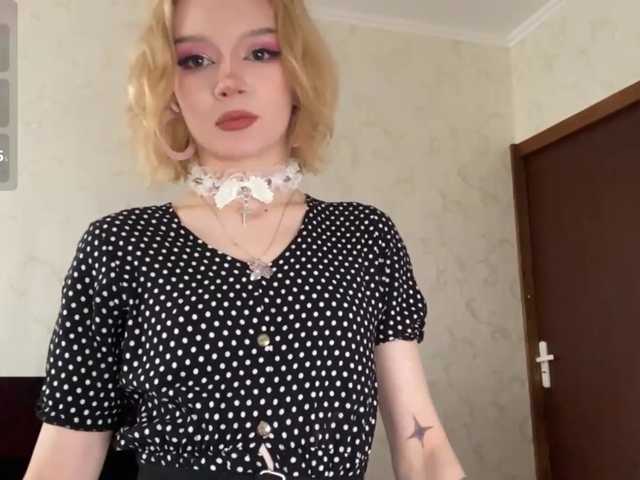 JorniChou live cam on BongaCams