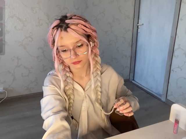 JorniChou live cam on BongaCams