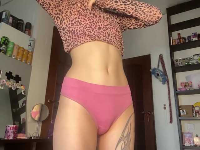 JorniChou live cam on BongaCams