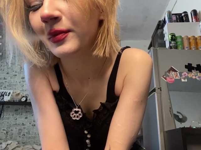JorniChou live cam on BongaCams