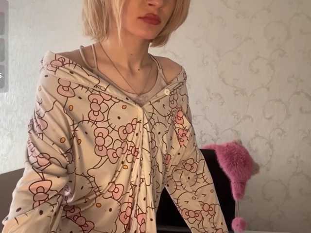 JorniChou live cam on BongaCams