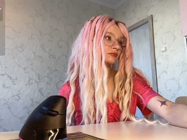JorniChou live cam on BongaCams