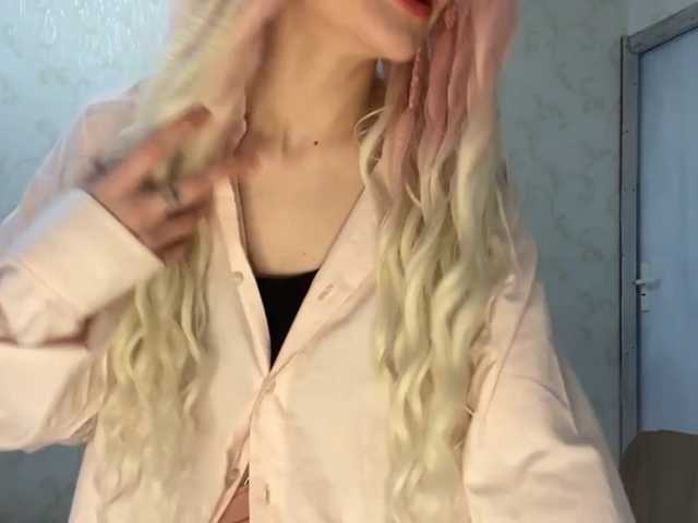 JorniChou live cam on BongaCams