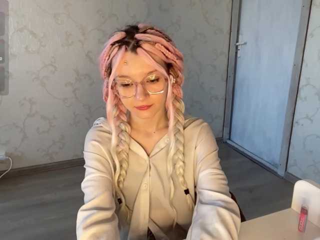 JorniChou live cam on BongaCams