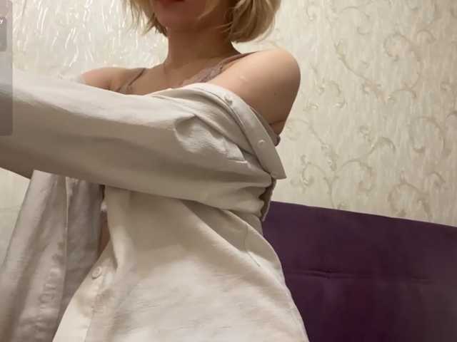 JorniChou live cam on BongaCams