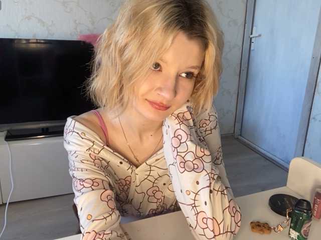 JorniChou live cam on BongaCams