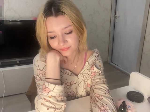 JorniChou live cam on BongaCams