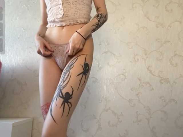 JorniChou live cam on BongaCams