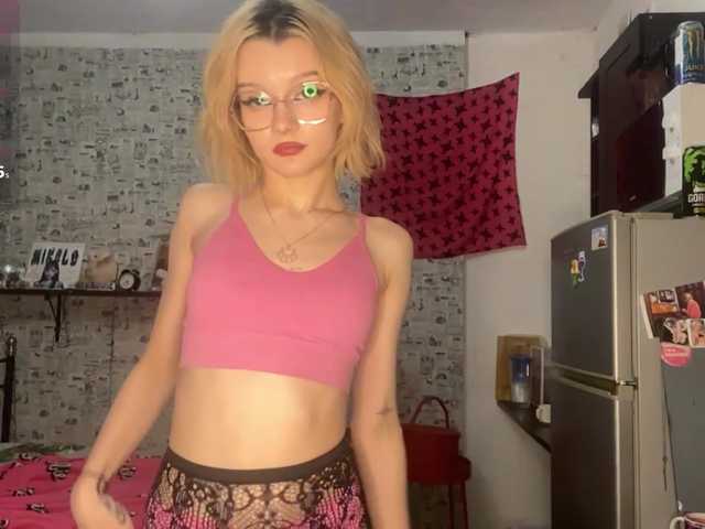 JorniChou live cam on BongaCams