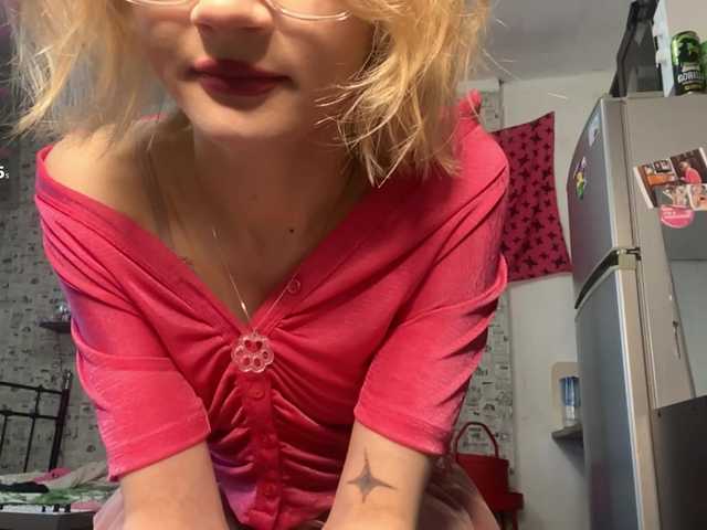 JorniChou live cam on BongaCams