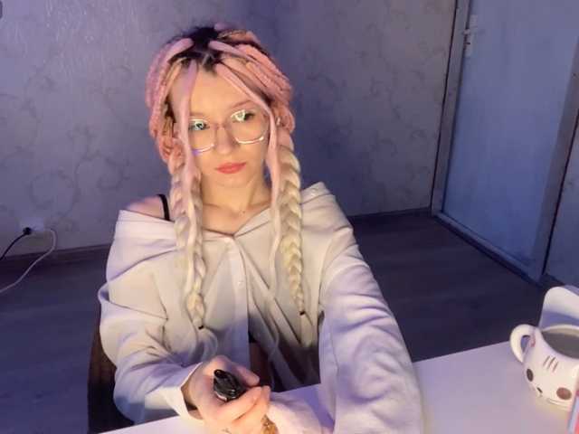 JorniChou live cam on BongaCams