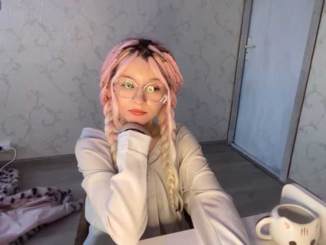 JorniChou live cam on BongaCams