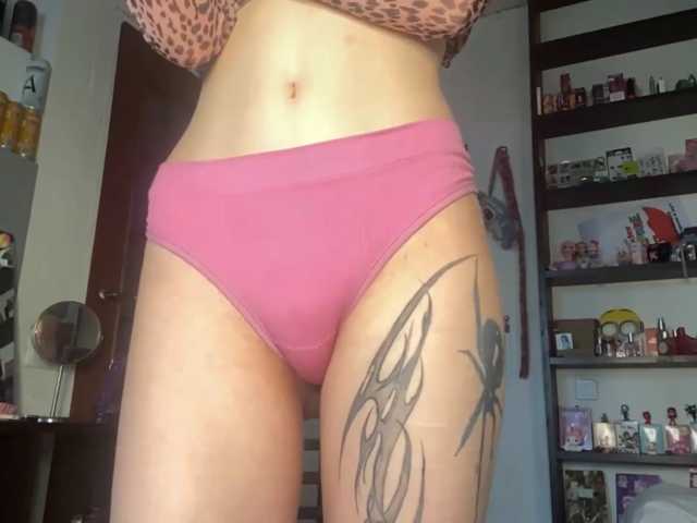 JorniChou live cam on BongaCams