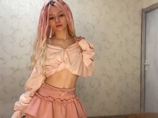 JorniChou live cam on BongaCams