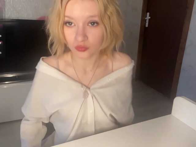 JorniChou live cam on BongaCams