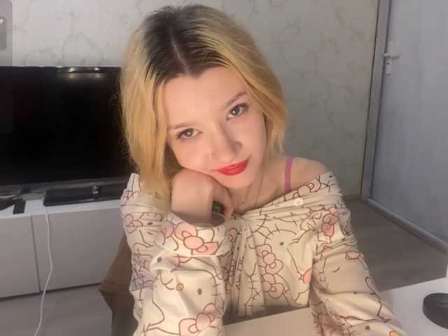 JorniChou, en directo ahora en BongaCams