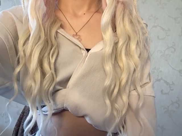 JorniChou live cam on BongaCams