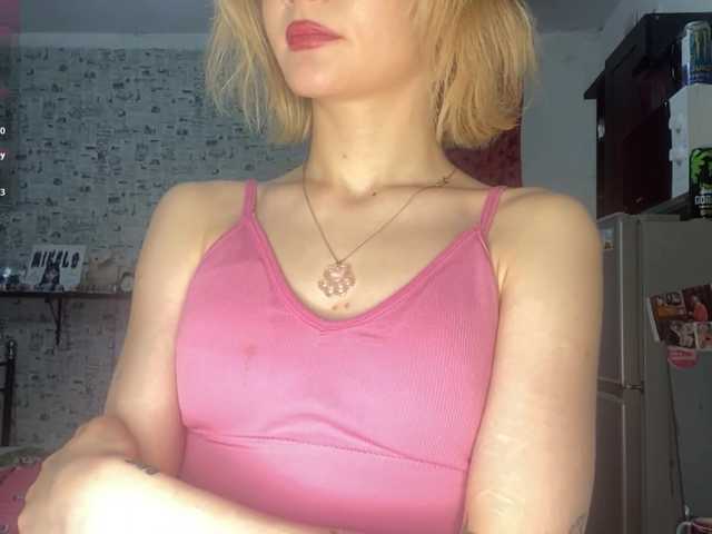 JorniChou live cam on BongaCams