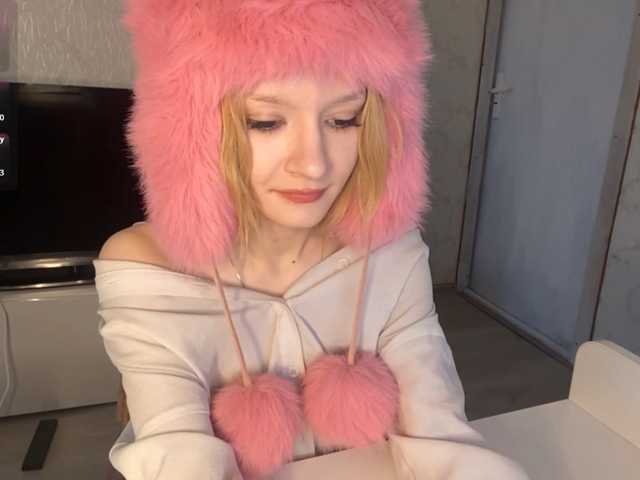 JorniChou live cam on BongaCams