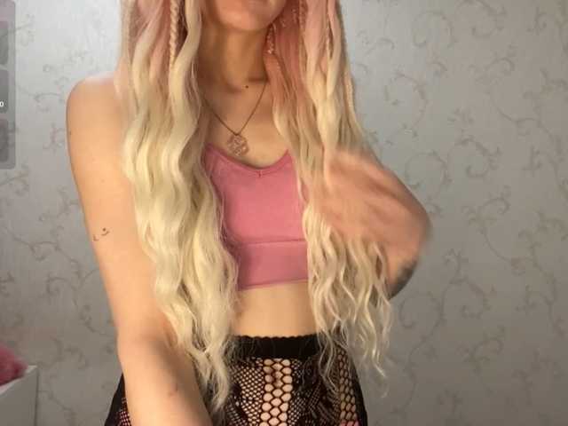 JorniChou live cam on BongaCams