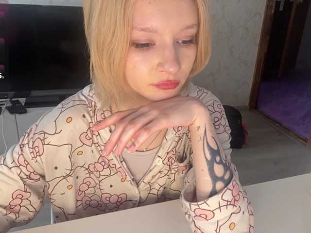 JorniChou live cam on BongaCams