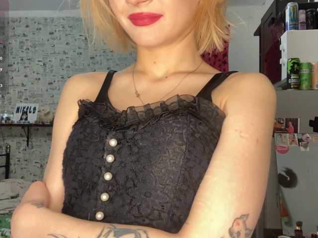 JorniChou live cam on BongaCams