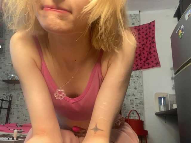 JorniChou live cam on BongaCams
