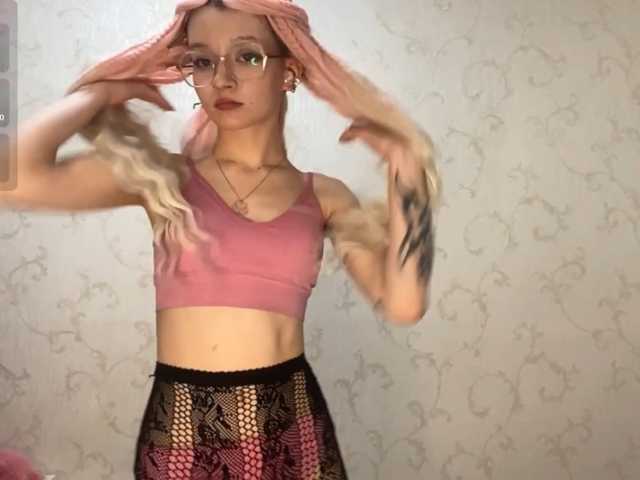 JorniChou live cam on BongaCams