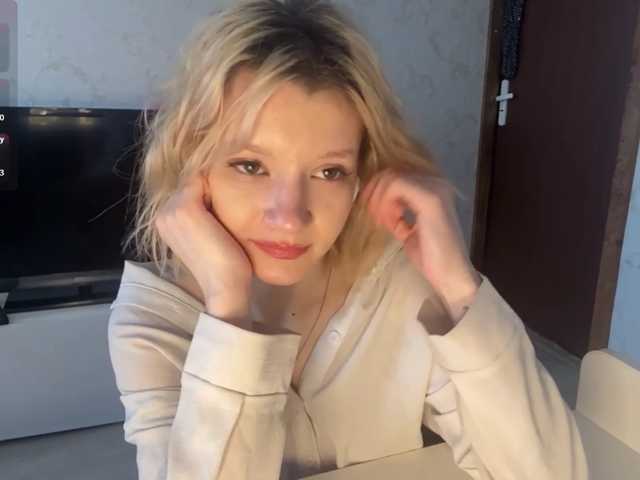 JorniChou live cam on BongaCams
