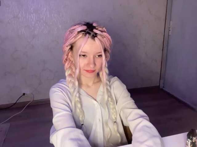 JorniChou live cam on BongaCams