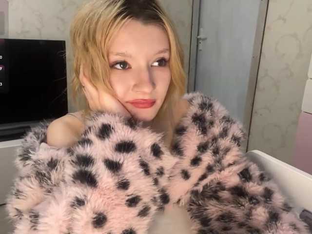 JorniChou live cam on BongaCams